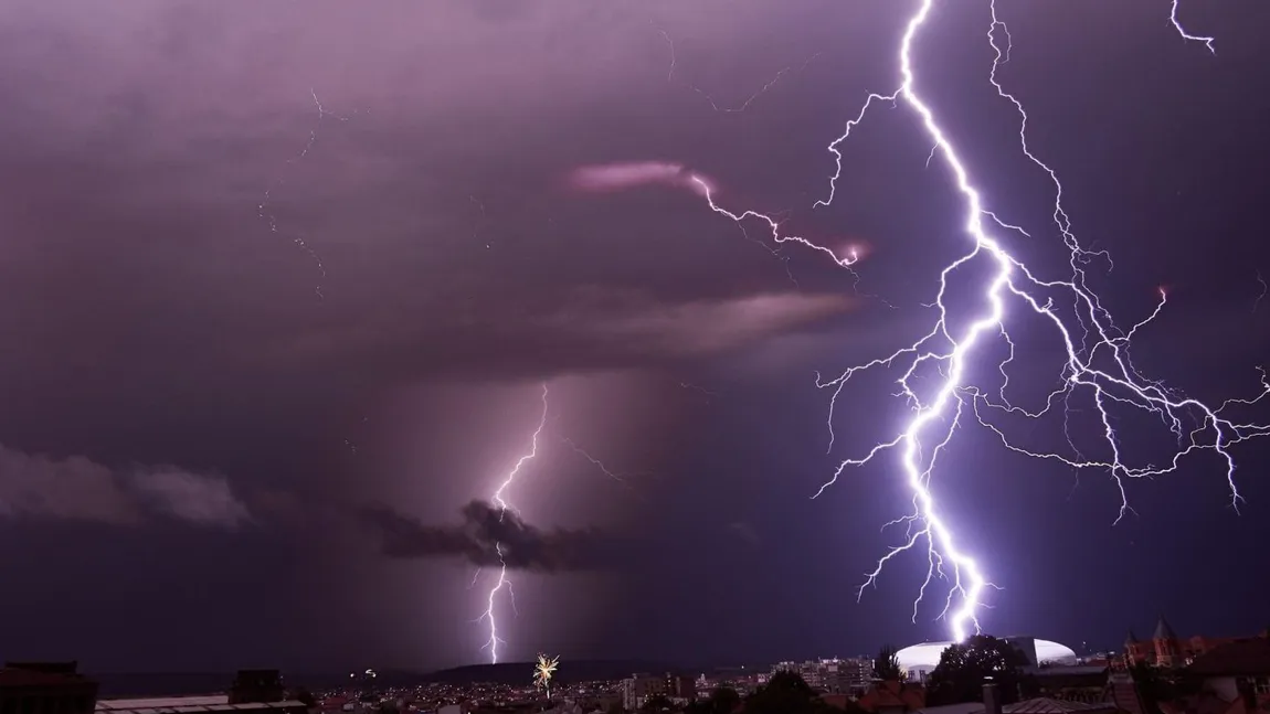 Prognoza meteo. Vreme de vară în septembrie, cu scurte furtuni violente