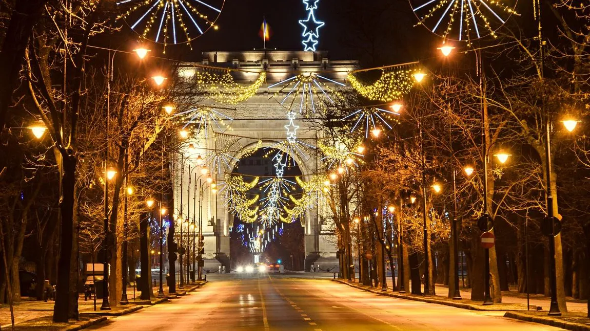 Cât vor costa, anul acesta, luminițele de Crăciun din București. Primăria a dat drumul la licitație. Principalele bulevarde care vor fi luminate festiv