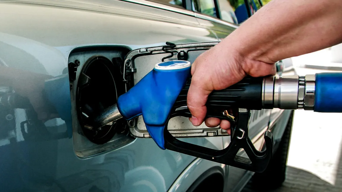 Benzina şi motorina se scumpesc din nou. Preţul carburanţilor marţi, 23 ianuarie