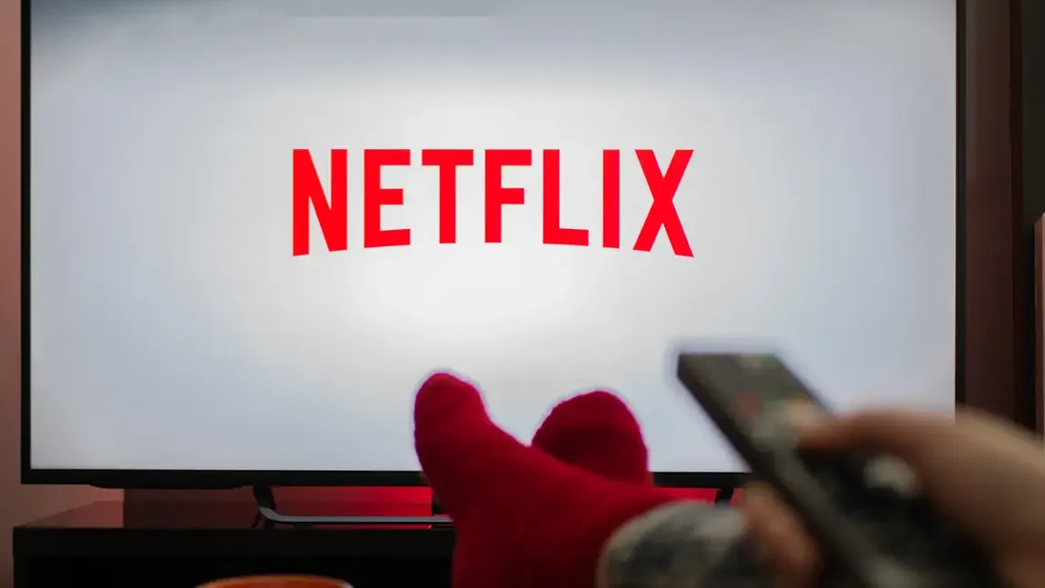 Probleme mari pentru Netflix în România. RCS-RDS vine cu o ofertă similară cu cea a platformei de streaming, la doar 3 lei
