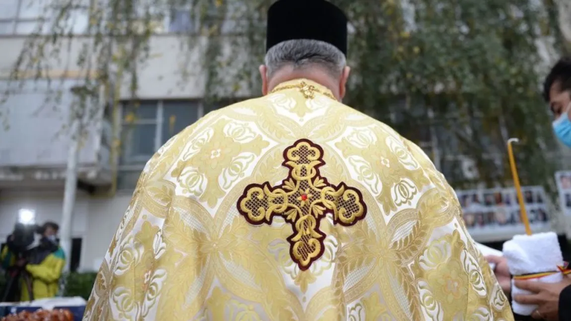 Românii nu vor să deschidă ușa preoților: 
