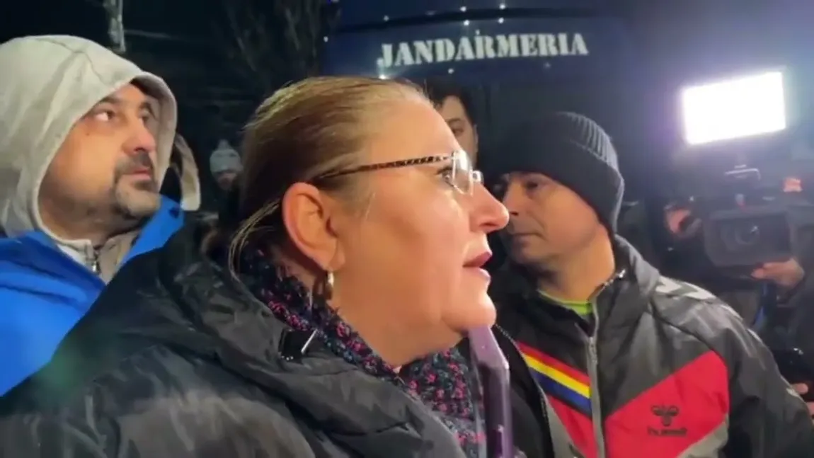 Diana Şoşoacă s-a autosesizat şi cere dosare penale pentru abuzurile jandarmilor asupra protestatarilor: 