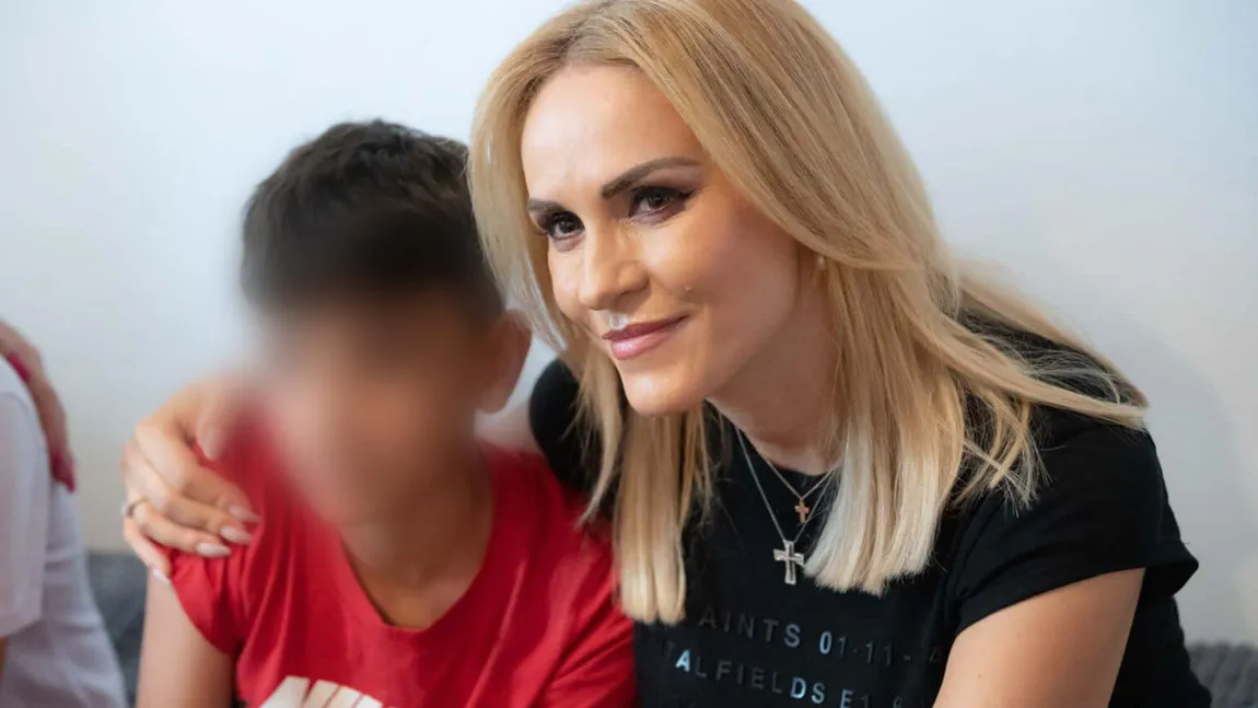 Gabriela Firea, candidata PSD la Primăria Capitalei, a stat de vorbă cu operatorii care ascultă zilnic cu sute de bucureșteni pentru a identifica problemele din București