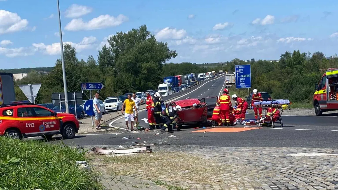 Accident cumplit pe DN1, în județul Sibiu. Doi oameni au murit