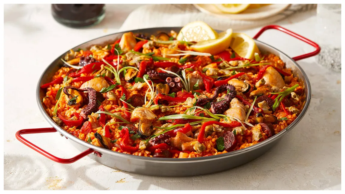 Cum poți face rețeta originală ca în Spania. De ce ingrediente e nevoie pentru o paella autentică
