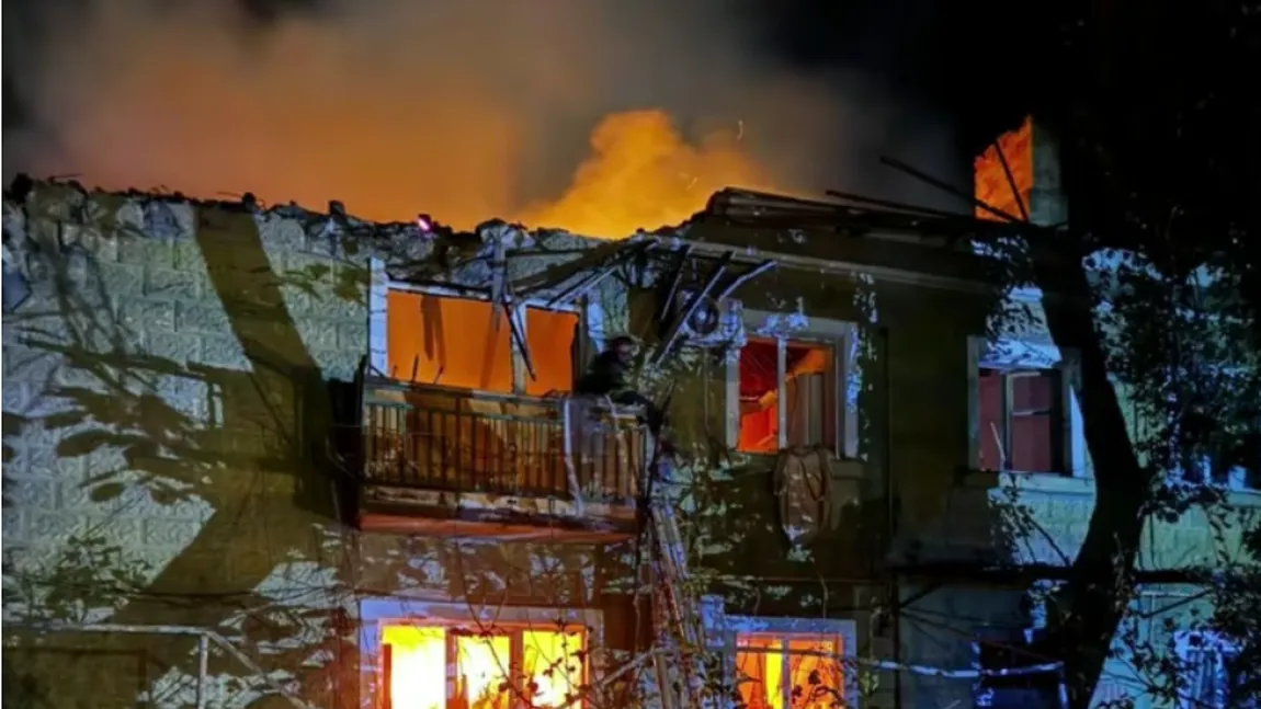 Trei morţi şi 14 răniţi într-un atac rusesc la Izmail, în apropierea graniţei cu România