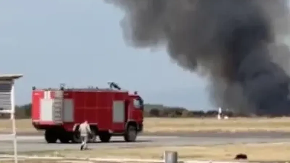 Un avion militar de fabricaţie sovietică, adus la standarde NATO, s-a prăbuşit. Cei doi piloţi nu au reuşit să se catapulteze şi au murit pe loc VIDEO