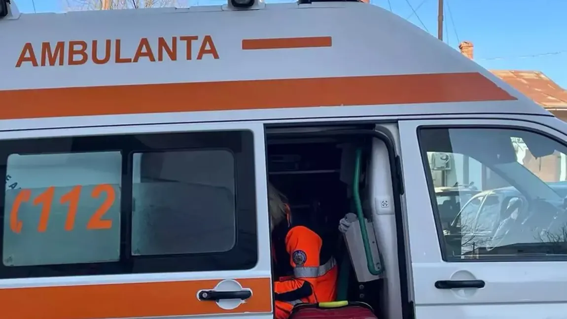 Femeie abandonată în ambulanță dintr-un motiv incredibil. Unde plecase echipajul de prim-ajutor