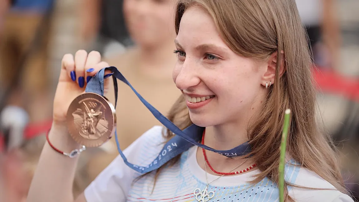 Prime consistente și la Federația Română de Gimnastică, după Olimpiadă. Cât iau contabilul și masorul. Mariana Bitang și Octavian Bellu ar fi refuzat banii