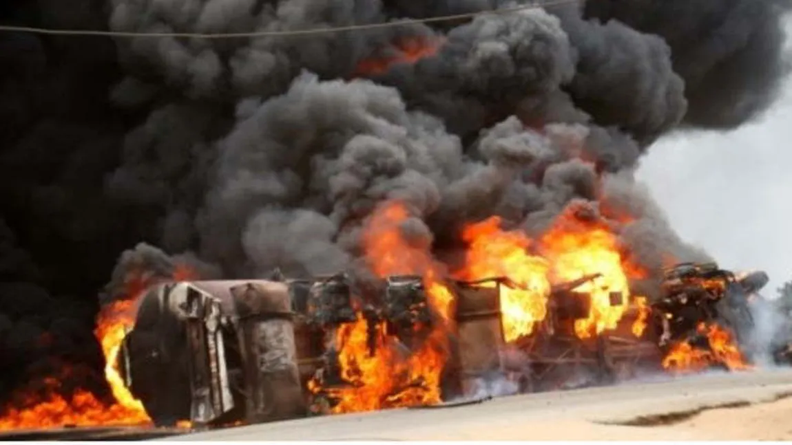 Explozia unei cisterne a ucis aproae 100 de persoane în Nigeria VIDEO