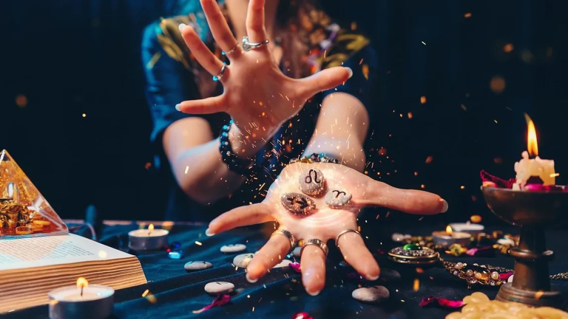Horoscop chinezesc noiembrie 2024. Anul Dragonului de Lemn se apropie de final, sezon cu răceli, pierderi de bani şi probleme amoroase