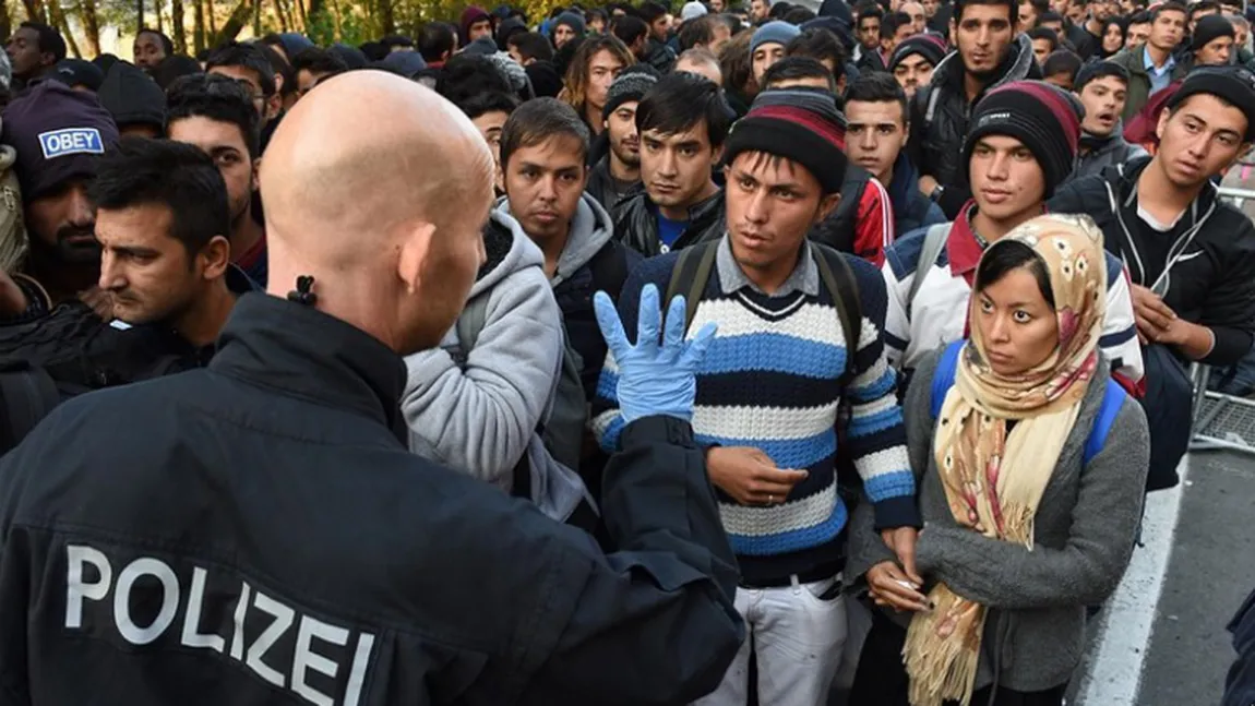 Germania micșorează ajutoarele pentru migranți. Câți bani vor fi tăiați