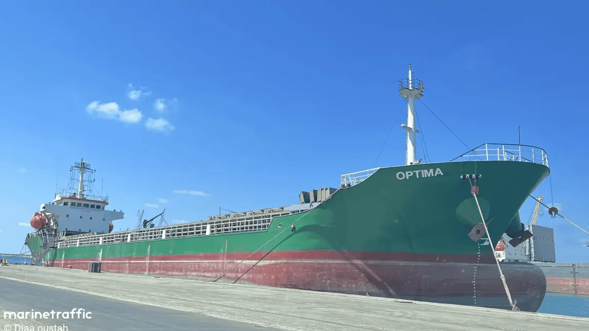 Două nave cu cereale din Marea Neagră, lovite de rachete rusești, susține Kievul