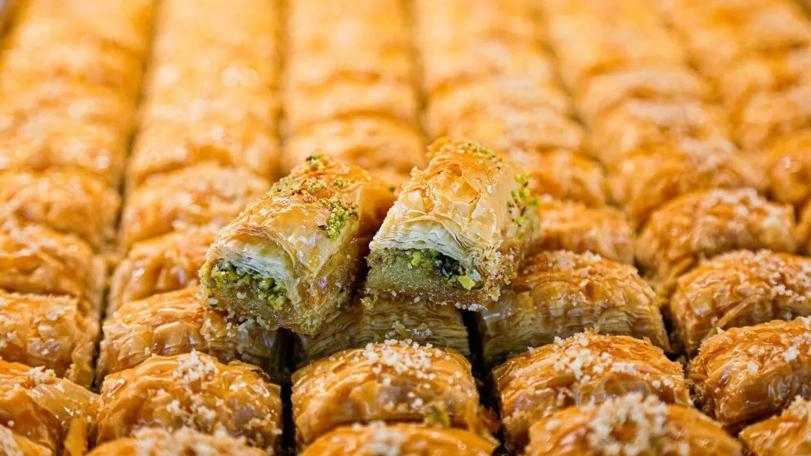 Secretul pentru o baclava specială. Era considerat desert regal şi doar bucătarii special antrenaţi o puteau prepara