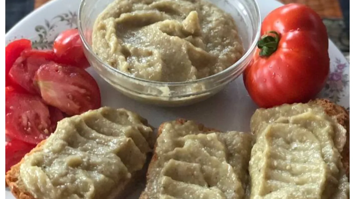 Alimentele pe care gospodinele din Ungaria le pun în salata de vinete. Iese mai bună decât cea românească