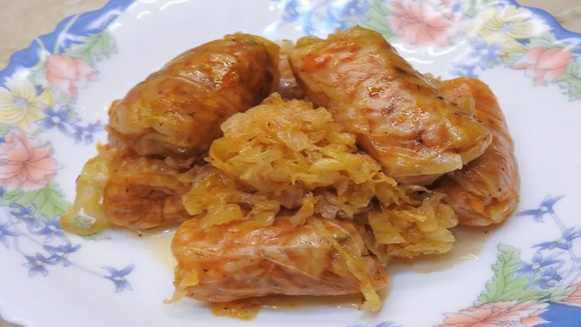 Rețetă de sarmale de post mănăstirești. Trucurile gospodinelor pentru o mâncare delicioasă