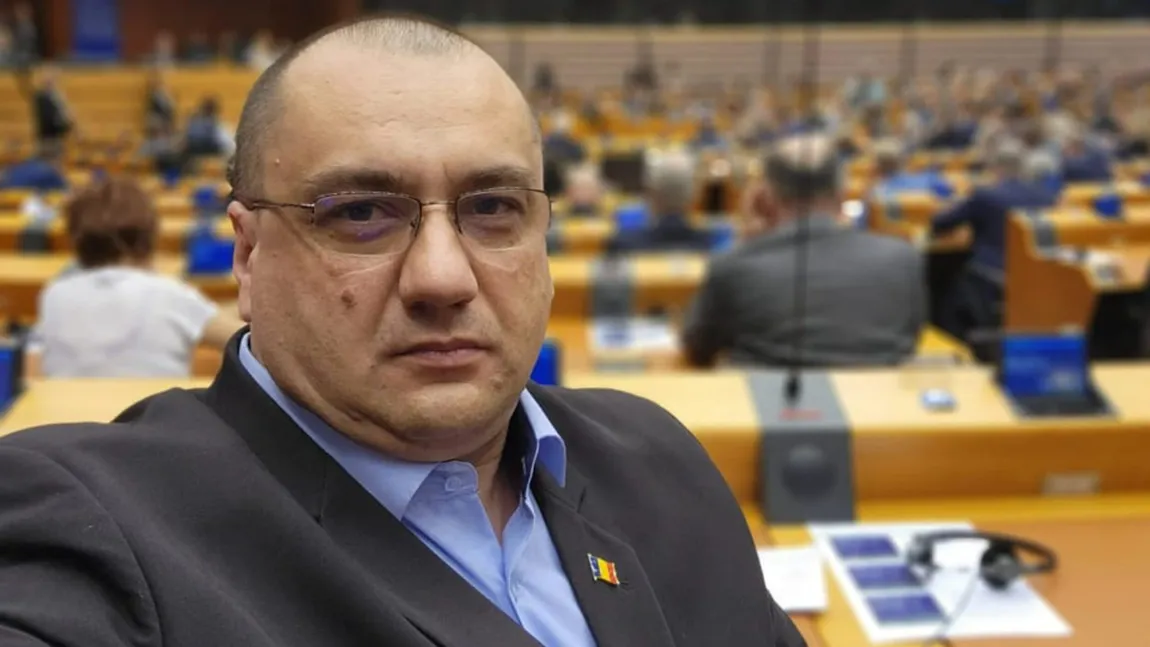 Noi cereri de anulare a primului tur al alegerilor prezidențiale după desecretizarea documentelor de la CSAT. Cum motivează Cristian Terheș solicitarea trimisă la CCR. SNSPA cere scoaterea lui Georgescu de pe buletinele de vot
