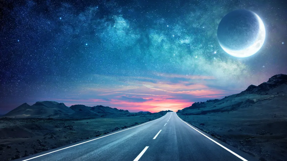 Luna DECEMBRIE 2024 ne aduce două Luni noi și o Luna plină. În ce energii terminăm anul 2024