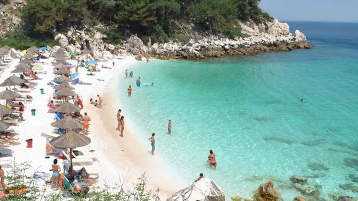 Vacanțe mai scumpe în Grecia în 2025 pentru români. Decizia surpriză luată de Parlamentul elen