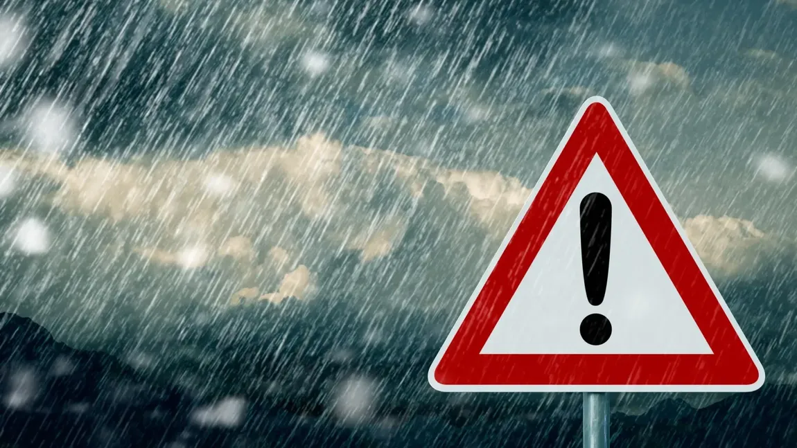 Turbion polar peste Bucureşti, o spirală meteorologică scade brusc temperaturile şi aduce lapoviţă şi alte fenomene hibernale