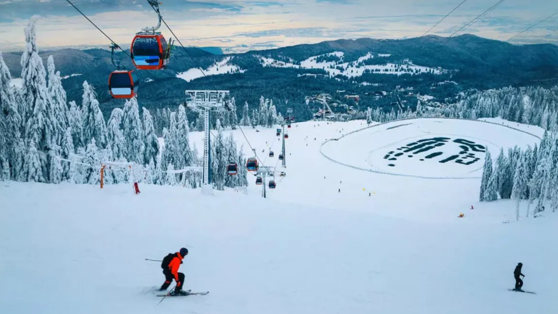 Destinații de schi Crăciun 2024 în România. Pârtii perfecte pentru iubitorii sporturilor de iarnă