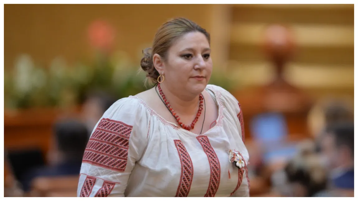 VIDEO Diana Șoșoacă revine în viața publică și își anunță candidatura la alegerile prezidențiale: „Dacă până acum am fost drăguță și m-am abținut cât am putut, de acum încolo vulcanul erupe”