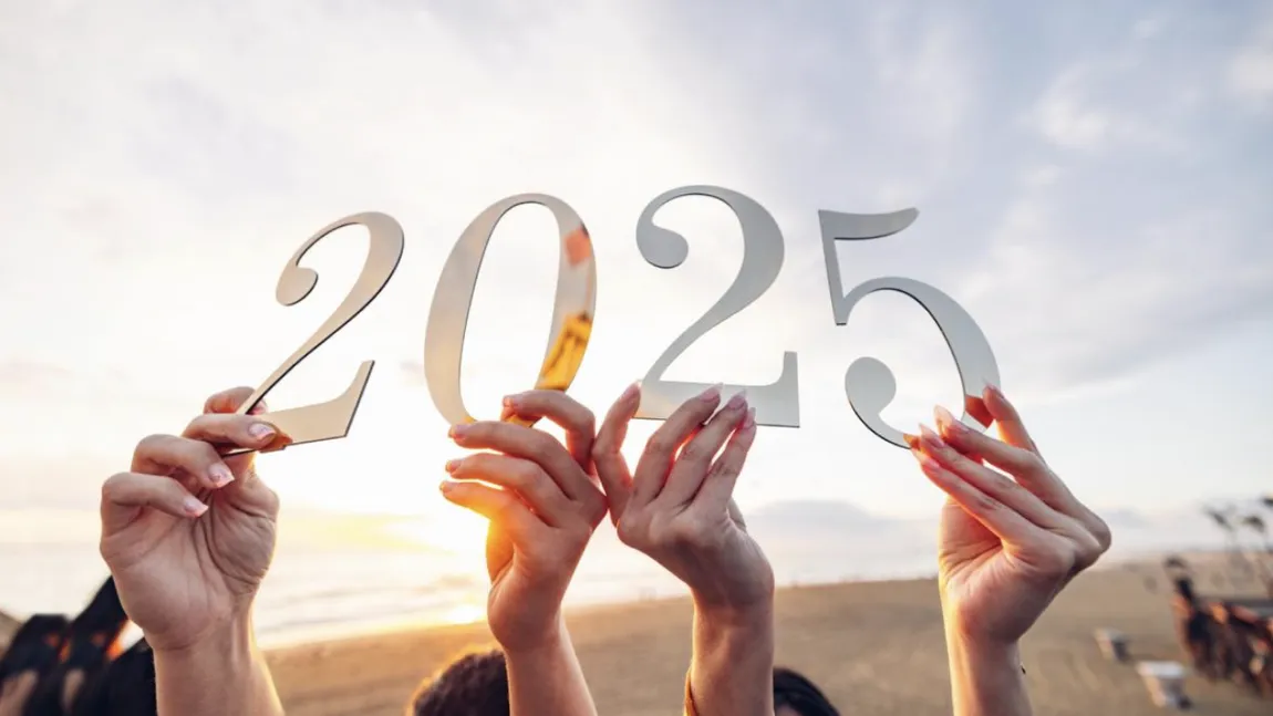 Horoscop 2025. Zodiile care îşi vor schimba locul de muncă în acest an