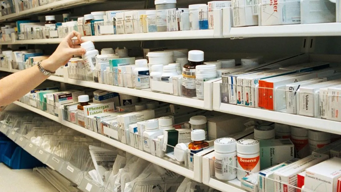 Proiect de Hotărâre: Guvernul ar putea majora și pragul până la care se acordă pensionarilor medicamente compensate