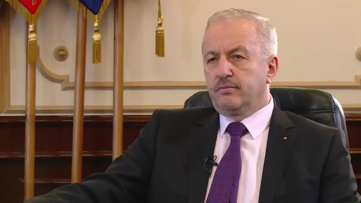 Vasile Dîncu pune sub semnul întrebării candidatura lui Crin Antonescu: ”A fost un candidat de rezervă. Acum nu știm dacă mai e potrivit”