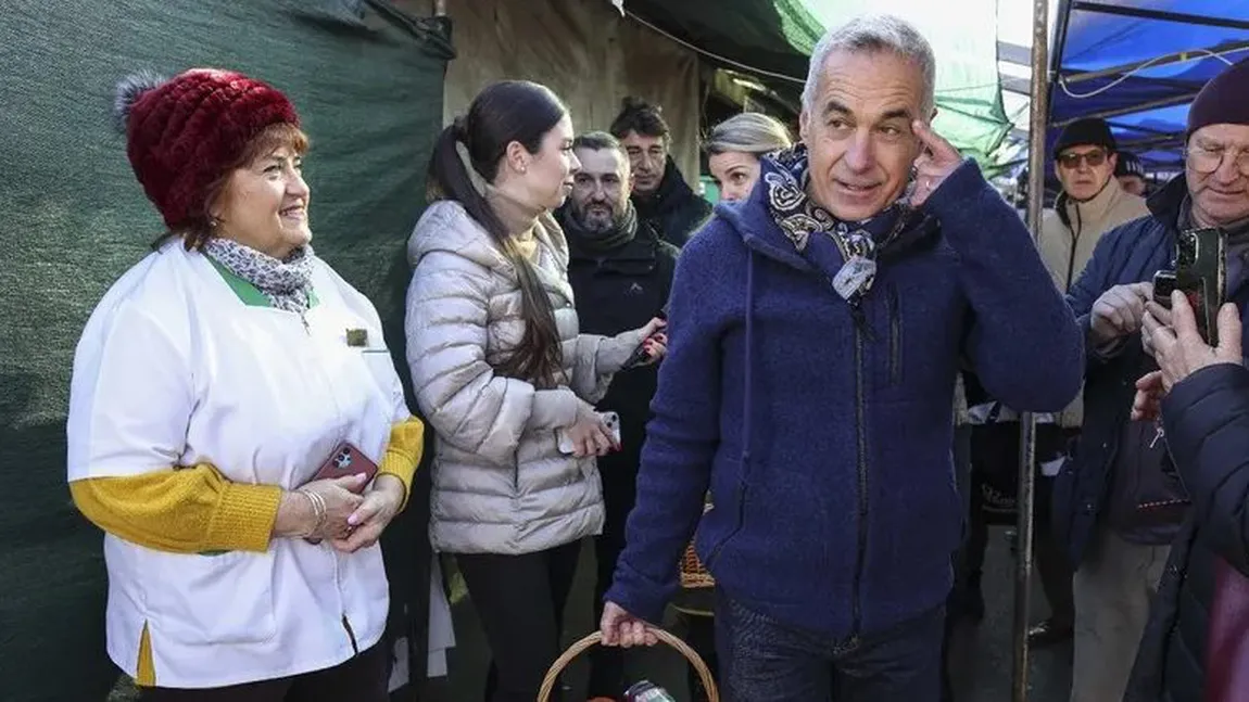 Cât costă geaca purtată de Călin Georgescu la boicotul supermarketurilor. Cu banii ăștia trăiesc o lună mulți pensionari