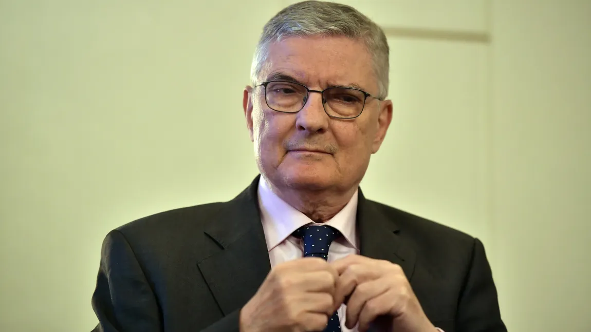 Daniel Dăianu, despre înghețarea pensiilor și a salariilor bugetarilor: ”Ne-a trecut glonțul pe la ureche, dar să știți că gloanțele zburdă pe piețele financiare”