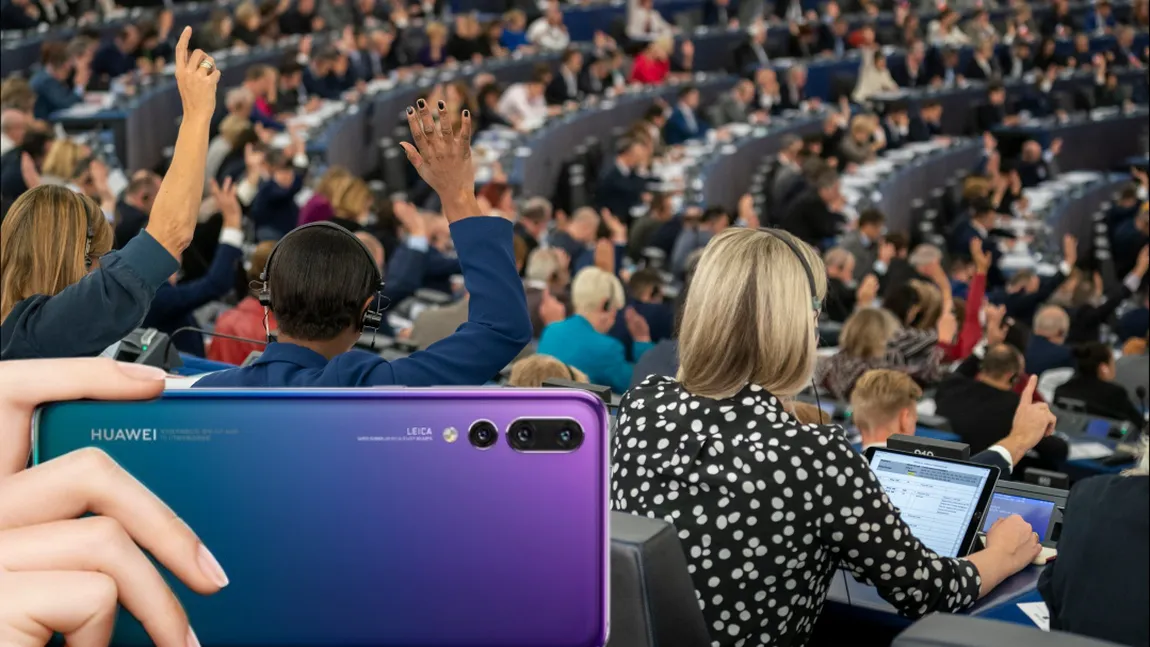 Anchetă pentru corupție în Parlamentul European! Sunt vehiculate și trei nume de politicieni români! S-ar fi luat mită pentru a susține interesele Huawei