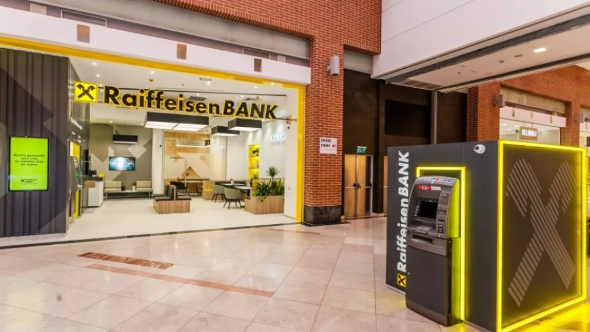 Noul tip de comision care apare la Raiffeisen Bank de la 1 aprilie. Ce trebuie să știe clienții