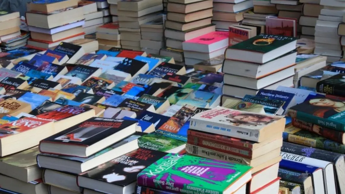 Un celebru lanţ de librării intră în faliment. Zeci de oameni au rămas pe drumuri