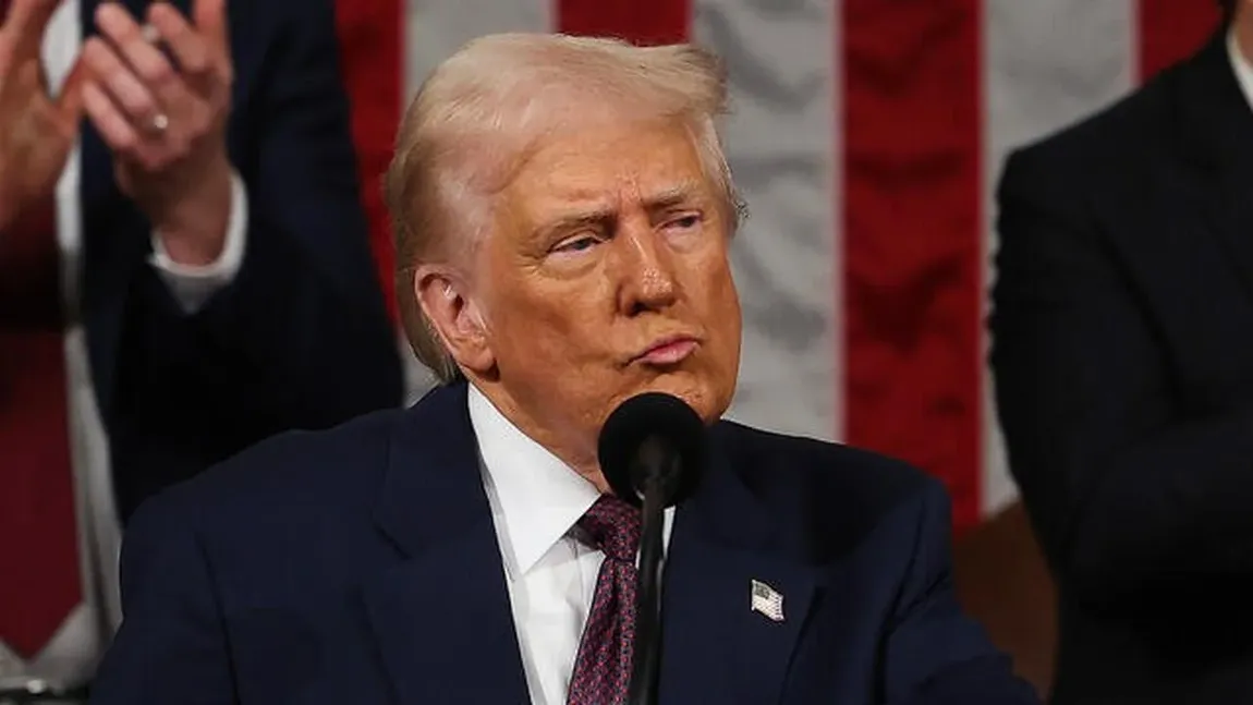 Trump a dezvăluit în faţa Congresului risipa de sute de milioane de dolari făcută de administraţia Biden. Preşedintele l-a felicitat pe Elon Musk, şeful Departamentului pentru Eficienţă Guvernamentală