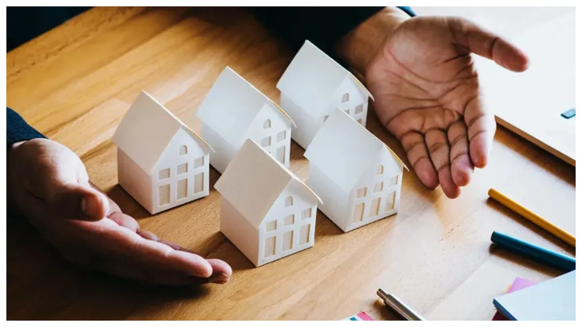 Piața imobiliară a luat-o razna. Deși prețurile cresc, se fac din ce în ce mai multe vânzări