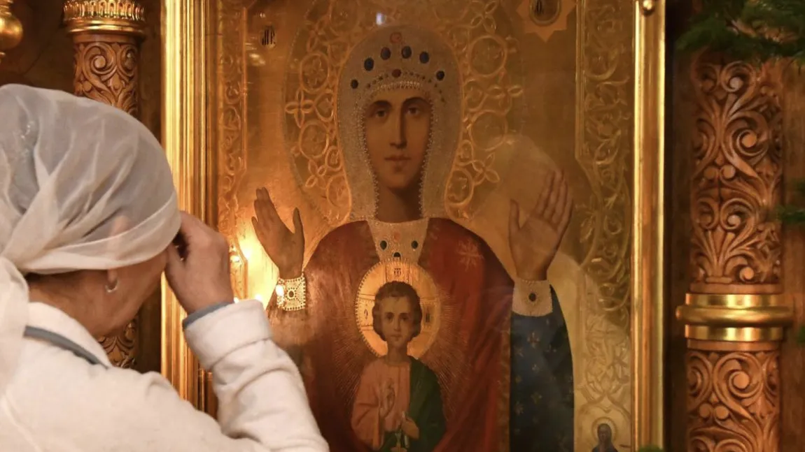 Calendar ortodox 5 mai 2025. Sărbătoare mare, mii de românce îşi serbează luni onomastica. Cine este sfânta care ocroteşte familia şi pe cei tineri