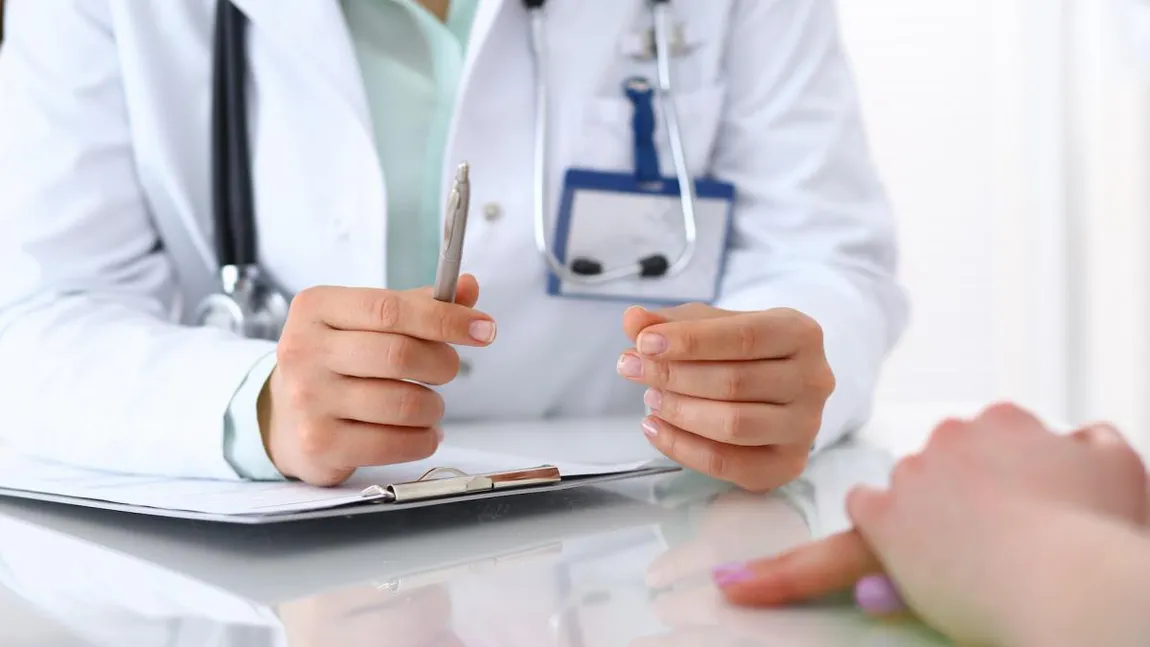 Când poţi lipsi legal de la serviciu pentru analize şi consultaţii medicale. Ce spune legea