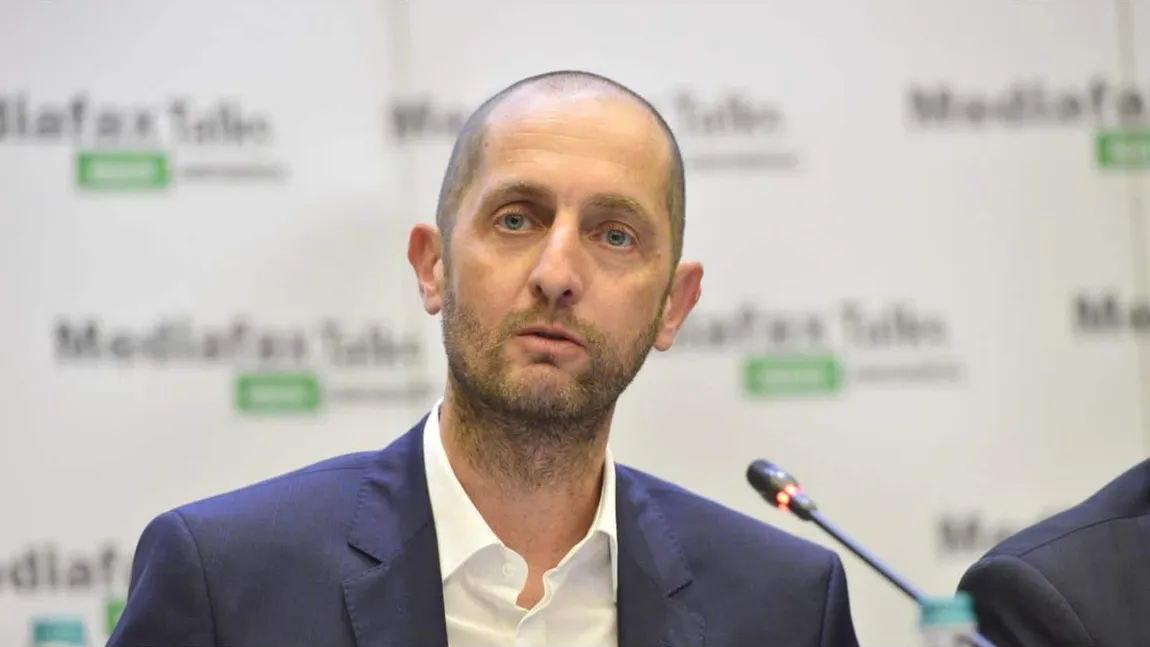 Creşterea preţului euro îi poate lăsa pe români fără medicamente, avertizează directorul Patronatului Producătorilor Industriali de Medicamente din România: 