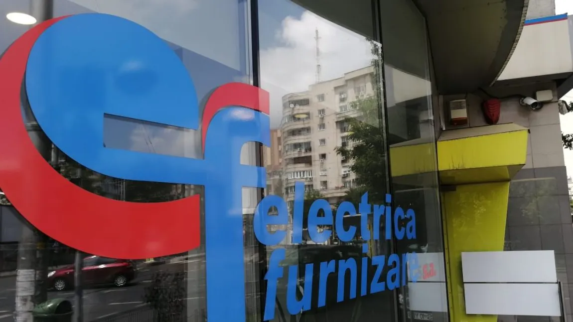 Profit de aproape 200 de milioane de lei anunţat de Electrica înainte de dublarea facturilor din iulie. Compania are de încasat de peste zece ori mai mulţi bani de la stat în urma plafonării preţului energiei electrice