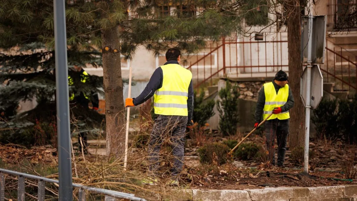 Se taie ajutoarele sociale. Condiţiile în care românii mai pot primi venitul minim de incluziune
