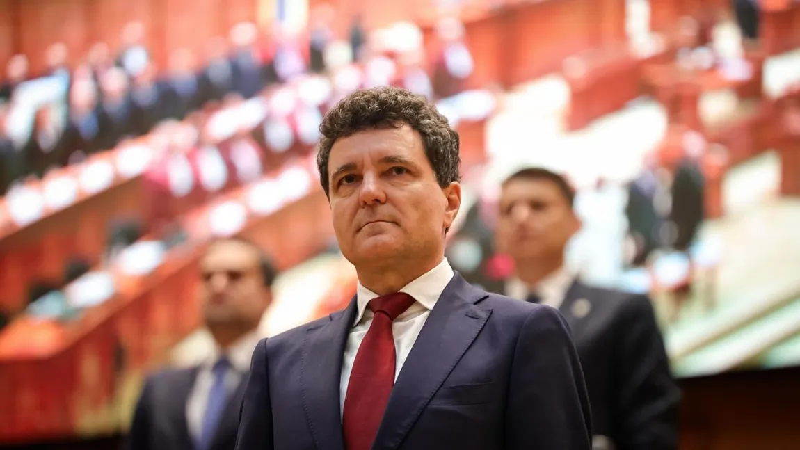 Tensiuni în Parlament! Ședință fulger pentru numirea noilor judecători la CCR. Pe cine va alege Nicușor Dan după plecarea lui Marian Enache