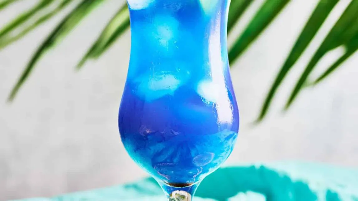 Bloody Mary a devenit „virgină”. Mocktail, un nou trend al verii, promovat de Generația Z: „Este o variantă mai sănătoasă”