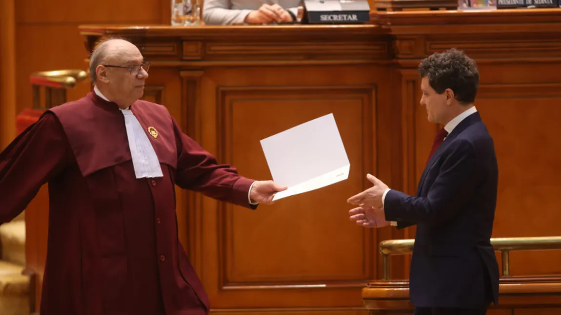 CCR îl fierbe la foc mic pe Nicuşor Dan. Decizia anunţată miercuri de judecători