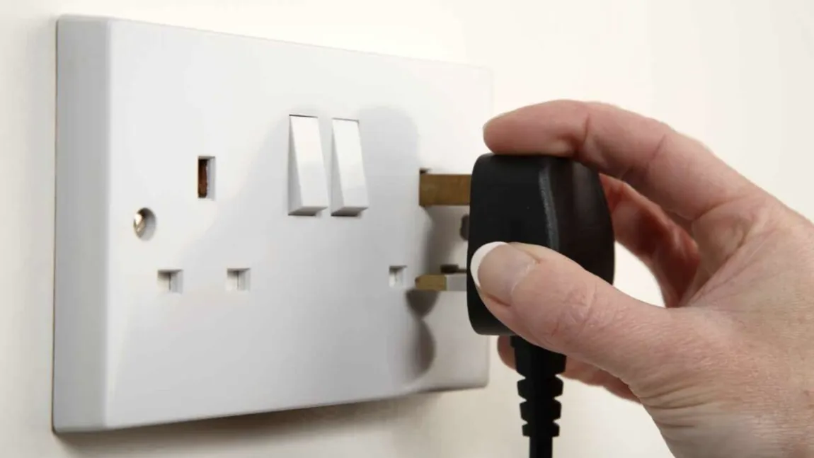 Electrocasnice care trebuie scoase din priză pe vreme de caniculă. Acestea îți încălzesc locuința fără să-ți dai seama