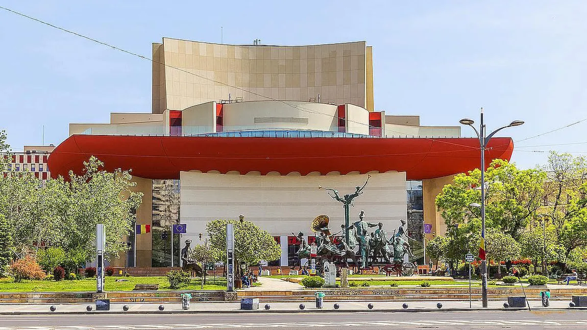 Românii nu vor mai putea merge la teatru în weekend, din această toamnă. Ministrul Culturii anunţă că nu mai sunt bani pentru plăţile suplimentare