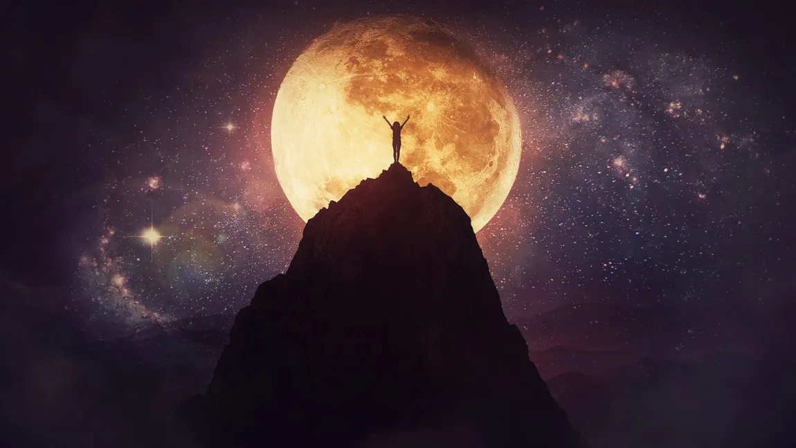3 ZODII care se bucură de MAGIA COSMICĂ a Lunii pline în Capricorn din 10 iulie 2025