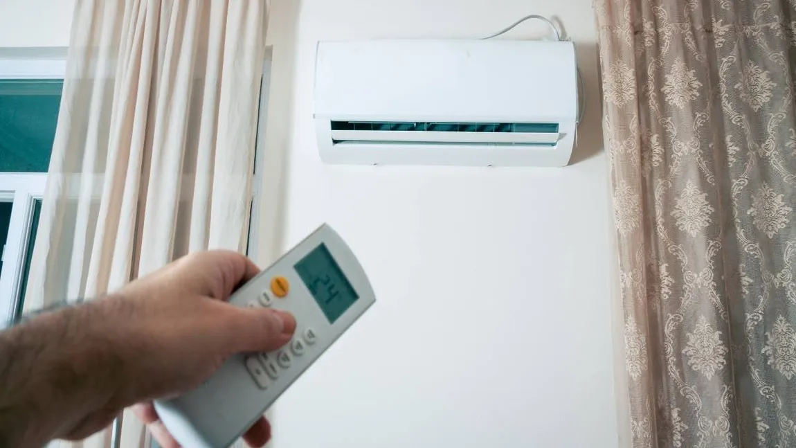 Care este momentul ideal pentru a porni aerul condiţionat. Poţi răcori rapid casa şi vei plăti mai puţin la curent