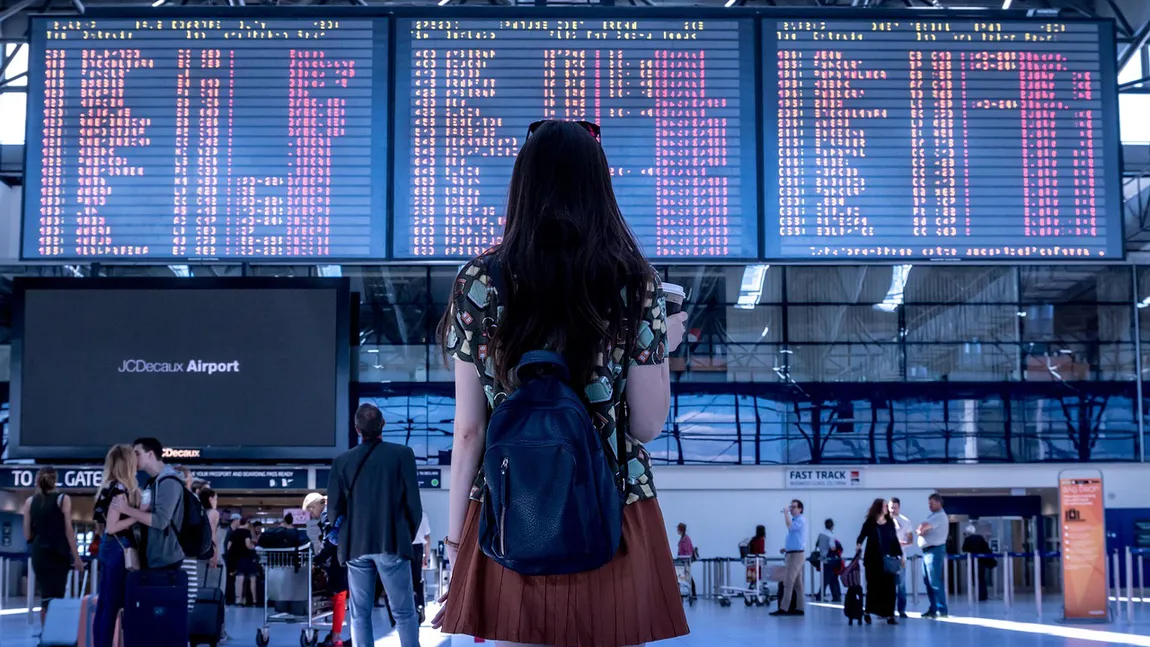Scandalos! Prețuri de Dubai pe Aeroportul Otopeni! Cât costă doi covrigi, doi covridogi și două sticle de apă minerală. O româncă a înlemnit când a văzut prețul