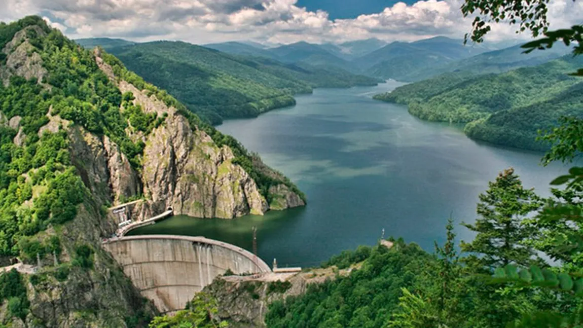 Lacul Vidraru va fi golit la 1 august. Care este motivul?